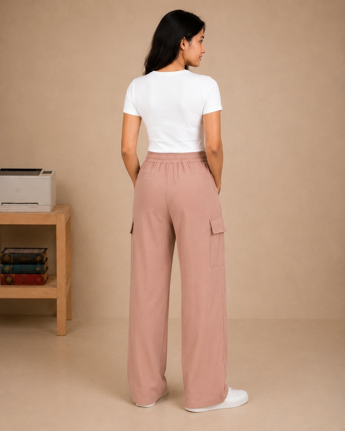 Premium quality wide-leg cargo trouser view 11